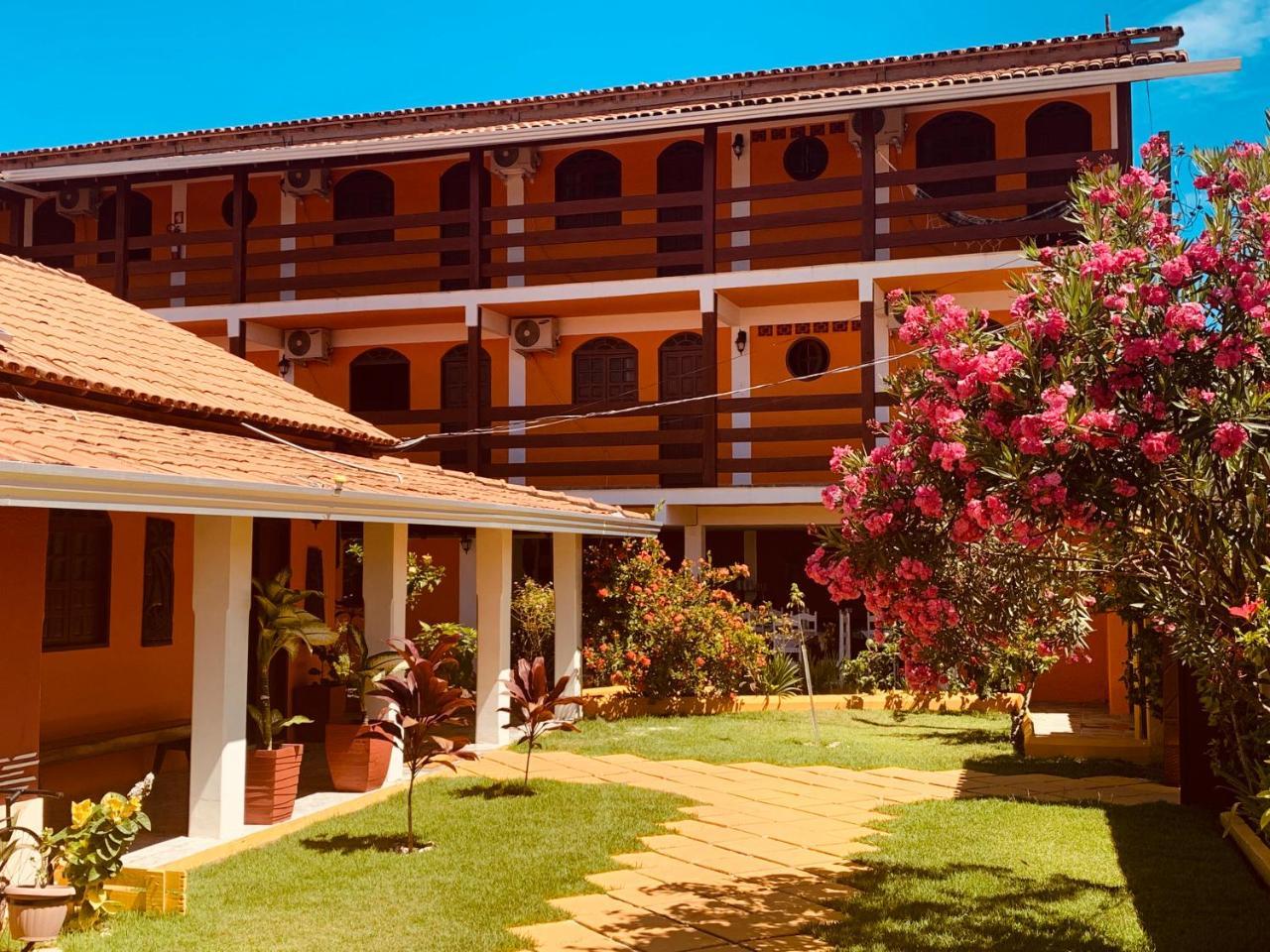 Pousada Paradise Alcobaça Buitenkant foto